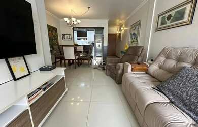 Imagem: O apartamento possui 3 Dormitórios, 2 Banheiros, 1 Vaga na