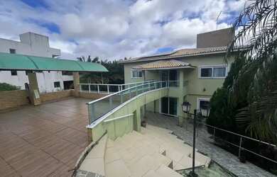 Imagem: A casa em condomínio possui 4 Dormitórios, 5 Banheiros, 2