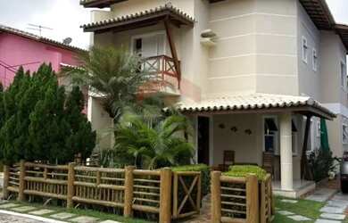 Imagem: A casa possui 3 Dormitórios, 4 Banheiros, 3 Vagas na garagem