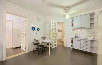 Imagem 8: Apartamento à Venda no Edifício Pontal da Barra - Praia da Enseada em...