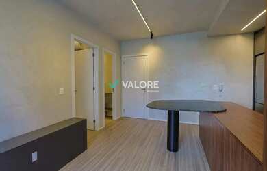 Imagem: O apartamento possui 1 Dormitório, 2 Banheiros, 1 Vaga na garagem