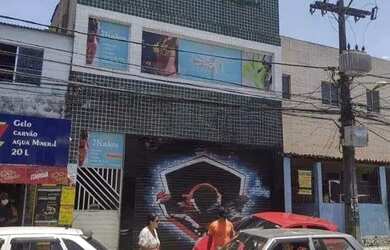 Imagem: O depósito possui 1 Vaga na garagem e 500m² de Área e está