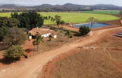 Imagem 9: Fazenda Recanto da Sucupira-Gleba 06 em Paracatu-MG - 125 Hectares R$...