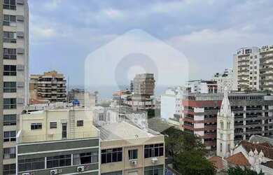 Imagem: O depósito possui 1 Vaga na garagem, 29m² de Área e está