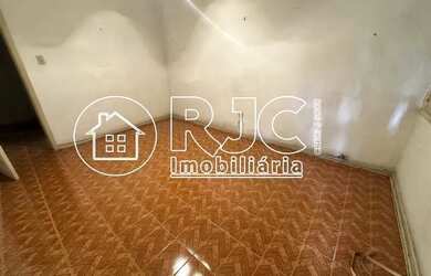 Imagem: O apartamento possui 2 Dormitórios, 2 Banheiros e 63m² de