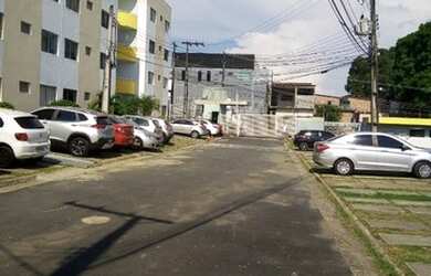 Imagem: O apartamento possui 3 Dormitórios e 2 Banheiros e está localizado