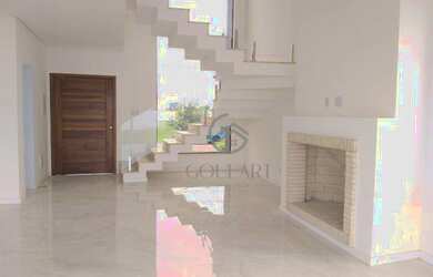 Imagem: A casa em condomínio possui 3 Dormitórios, 3 Banheiros, 4