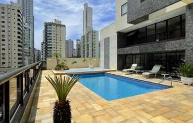 Imagem: O studio possui 1 Dormitório, 1 Banheiro, 1 Vaga na garagem