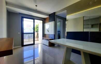 Imagem: O apartamento possui 2 Dormitórios, 2 Banheiros, 1 Vaga na