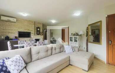 Imagem: O apartamento possui 3 Dormitórios, 2 Banheiros, 2 Vagas na