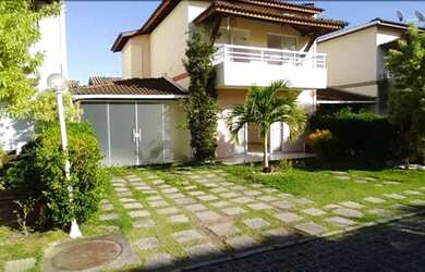 Imagem: A casa em condomínio possui 4 Dormitórios, 3 Banheiros, 2