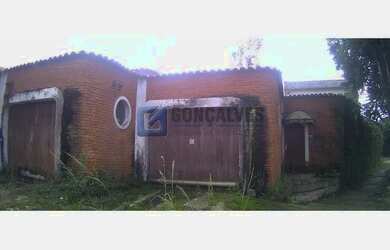 Imagem: O terreno possui 307m² de Área e está localizado em Dos Casa