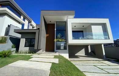 Imagem: A casa em condomínio possui 3 Dormitórios, 5 Banheiros, 4