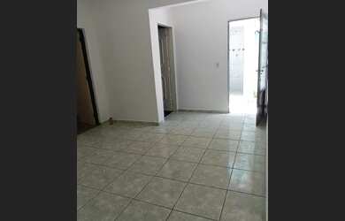 Imagem 5: Casa Vila Rio prox Supermercados Lopes-R$ 1.000,00 ac deposito