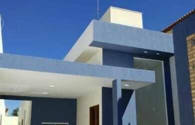 Imagem: A casa possui 3 Dormitórios, 2 Banheiros, 2 Vagas na garagem