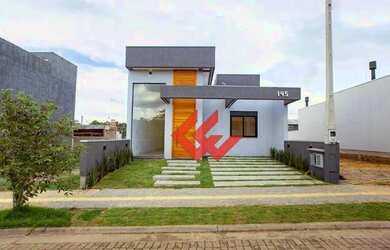 Imagem: A casa possui 3 Dormitórios, 2 Banheiros, 1 Vaga na garagem