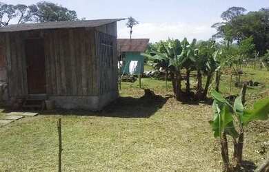 Imagem: O terreno possui 348m² de Área e está localizado em Cajuru