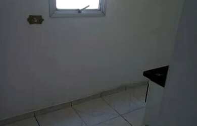 Imagem 2: Alugo kit. 31m² de Área, 1 Vaga na garageme1 Dormitório