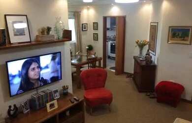 Imagem: A casa possui 2 Dormitórios, 1 Banheiro e 70m² de Área e