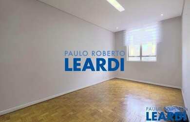 Imagem: O depósito possui 45m² de Área e está localizado em Pinheiros