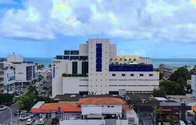 Imagem: O apartamento possui 4 Dormitórios, 5 Banheiros, 3 Vagas na