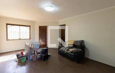 Imagem: A casa em condomínio possui 3 Dormitórios, 2 Banheiros, 2