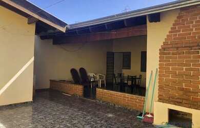 Imagem 4: CASA REGIÃO SUL. 80m² de Área, 1 Banheiroe3 Dormitórios
