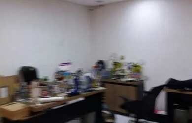 Imagem: O depósito possui 300m² de Área e está localizado em Siqueira