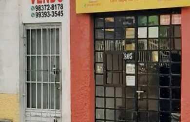 Imagem: A casa possui 2 Dormitórios, 1 Banheiro, 1 Vaga na garagem