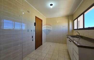 Imagem 15: Apartamento com 3 dormitórios na Vila dos Lavradores em Botucatu SP