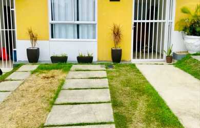 Imagem: A casa em condomínio à venda possui 2 Dormitórios, 2 Banheiros