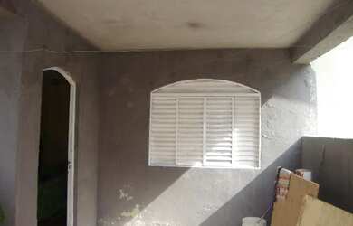 Imagem 2: https //imoveisgirassol.com.br/produto/casa-vende-ou-bairro-sao-jose-1-cod-9451/