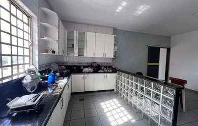 Imagem 8: Excelente Oportunidade. Churrasqueira, Varanda, Guarda roupae450m² de...