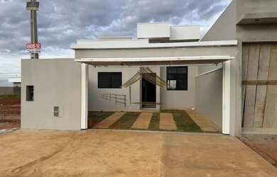 Imagem 2: Linda casa à venda no Jardim Paulista II, contendo 2 dormitórios