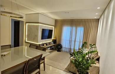 Imagem: O apartamento possui 3 Dormitórios, 3 Banheiros, 2 Vagas na