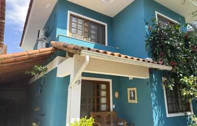 Imagem: A casa em condomínio possui 4 Dormitórios, 4 Banheiros, 2