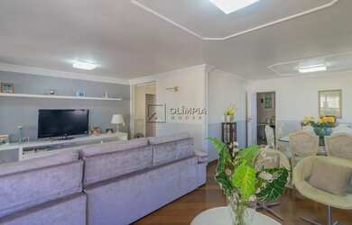 Imagem: O apartamento possui 4 Dormitórios, 4 Banheiros, 4 Vagas na