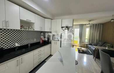 Imagem: A casa em condomínio à venda possui 2 Dormitórios, 2 Banheiros