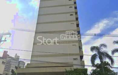 Imagem: O apartamento possui 4 Dormitórios, 3 Banheiros, 1 Vaga na