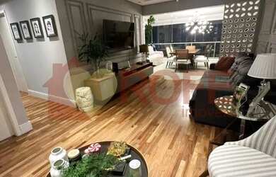 Imagem: O apartamento possui 3 Dormitórios, 4 Banheiros, 2 Vagas na