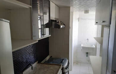 Imagem: O apartamento possui 2 Dormitórios, 2 Banheiros, 2 Vagas na