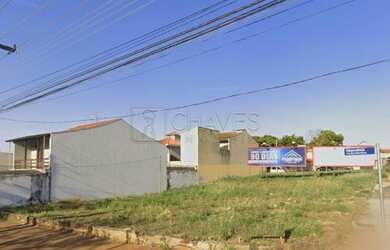 Imagem: O terreno possui 1322m² de Área e está localizado em Jardim