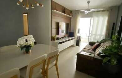 Imagem: O apartamento possui 3 Dormitórios, 2 Banheiros, 2 Vagas na