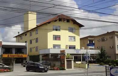 Imagem: O depósito possui 1 Vaga na garagem, 80m² de Área e está