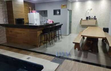 Imagem 3: Alugo casa anual. Piscina, Ar-condicionado, 310m² de Áreae3 Vagas na...