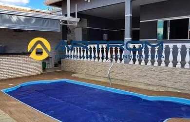 Imagem: A casa em condomínio possui 3 Dormitórios, 2 Banheiros, 2