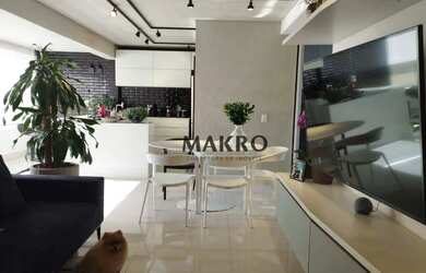 Imagem: O apartamento possui 2 Dormitórios, 2 Banheiros, 2 Vagas na