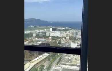 Imagem: O depósito possui 100m² de Área e está localizado em Centro