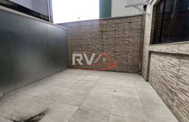 Imagem: A casa possui 2 Dormitórios, 1 Banheiro, 1 Vaga na garagem