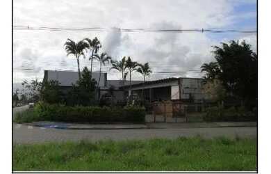 Imagem: O depósito possui 1 Vaga na garagem, 171m² de Área e está